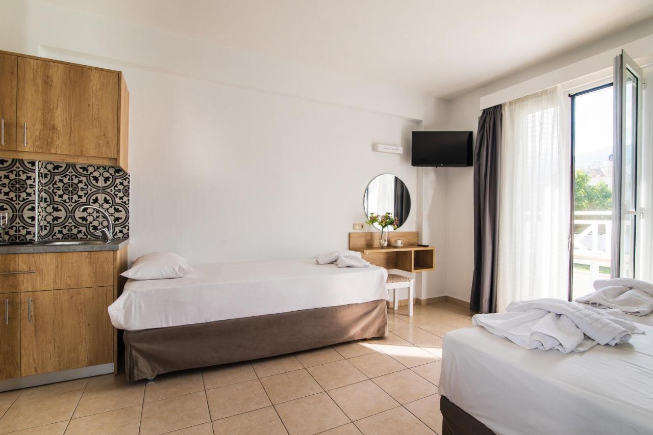 Vagelis Apartments Malia Экстерьер фото